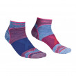 Ženske čarape Ortovox Alpinist Low Socks W crvena/plava HotCoral
