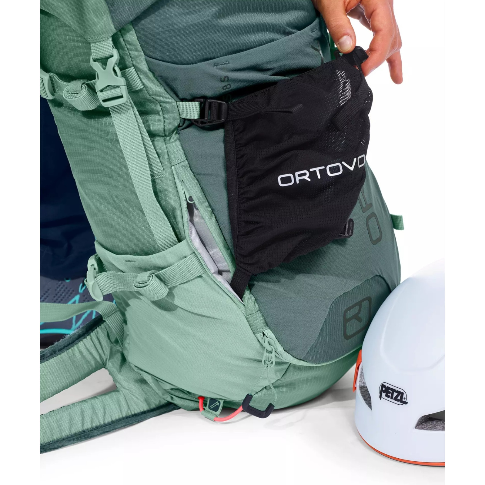 ruksak-ortovox-traverse-28-s-4camping-hr