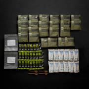 Glavno jelo Adventure Menu Emergency food/water box