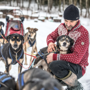 Pletena kapa od merino vune Kama AG12