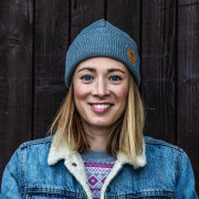 Pletena kapa od merino vune Kama A136