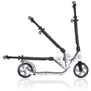 Romobil Globber One NL 205