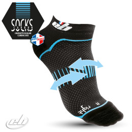 Funkcionalne čarape EB Climbing Carbon socks crna/plava Černá