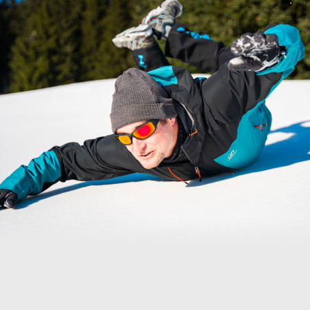 Rasprodaja odjeće za skijanje