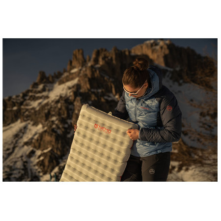 Podloga na napuhavanje NEMO Equipment Tensor All-Season Regular Wide