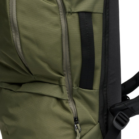 Ruksak Black Diamond Street Creek 28