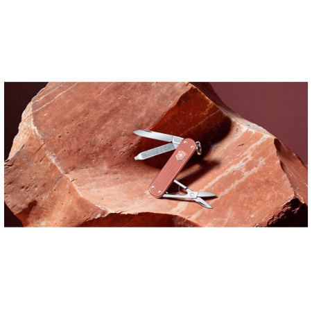 Džepni nož Victorinox Classic SD Alox LE 2025