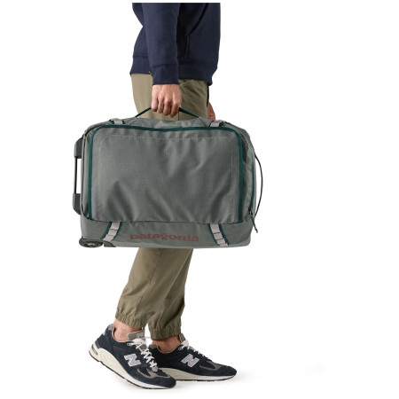 Kofer Patagonia Black Hole Wheeled Duffel 40L