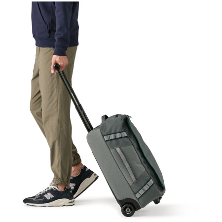 Kofer Patagonia Black Hole Wheeled Duffel 40L