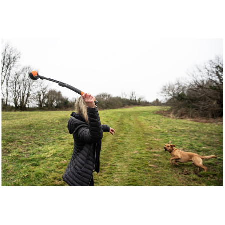 Igračka za psa Mountain Paws Adjustable dog ball launcher