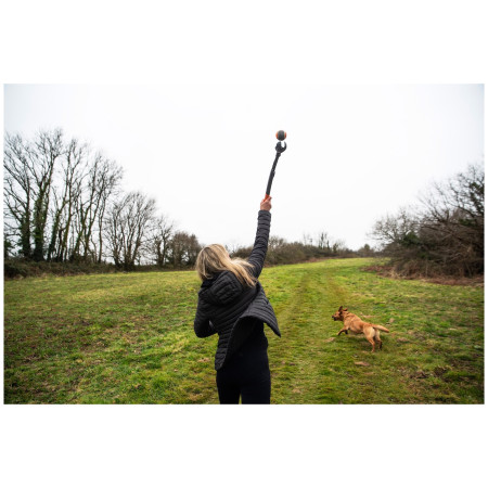 Igračka za psa Mountain Paws Adjustable dog ball launcher