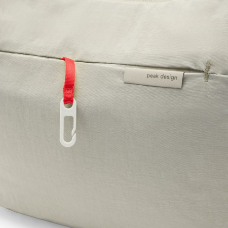 Torba preko ramena Peak Design City Crescent 12L