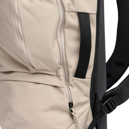 Ruksak Black Diamond Street Creek 28
