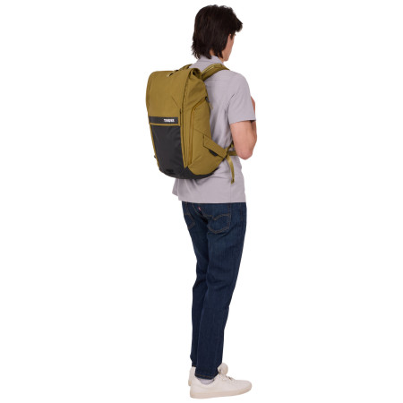 Ruksak Thule Paramount Commuter 20 l