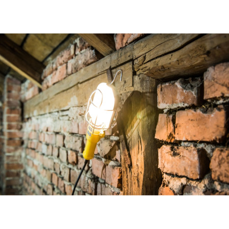 Svjetlo Extol sa kukom i kopčom