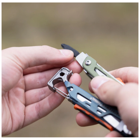 Multi-tool Leatherman Signal