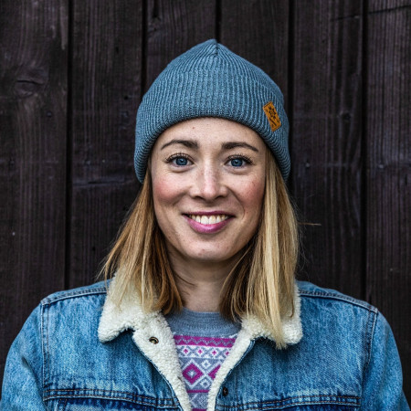 Pletena kapa od merino vune Kama A136