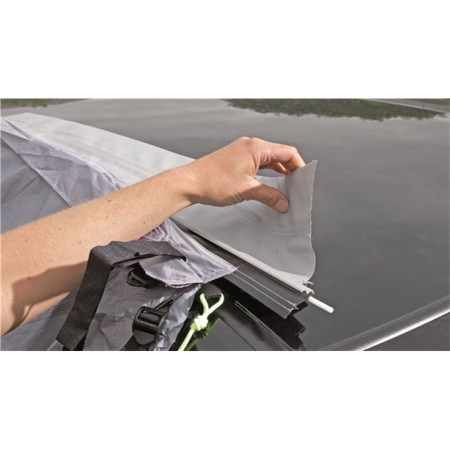 Plastična magnetna lajsna Outwell Magnetic Band Connecter