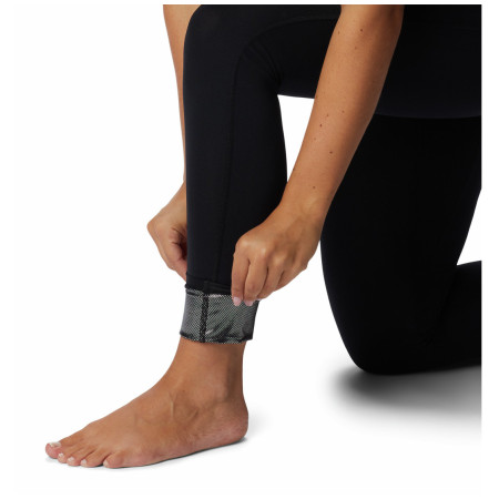 Ženske funkcionalne gaće Columbia Midweight Stretch Tight