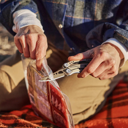 Multi-tool Leatherman Skeletool CX
