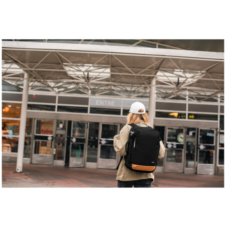 Putni ruksak Pacsafe GO Carry-on Backpack 34L