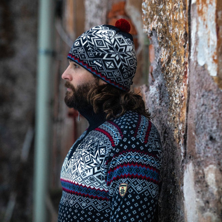 Pletena kapa od merino vune Kama AW41