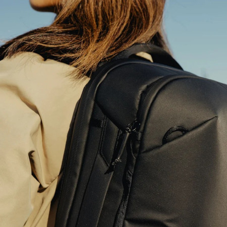 Ruksak Peak Design Travel Backpack 20L