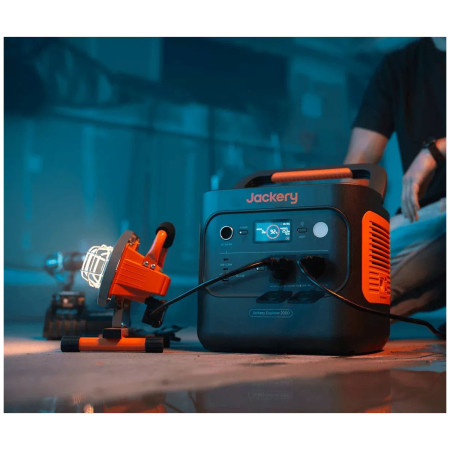 Stanica za punjenje Jackery Explorer 2000 v2